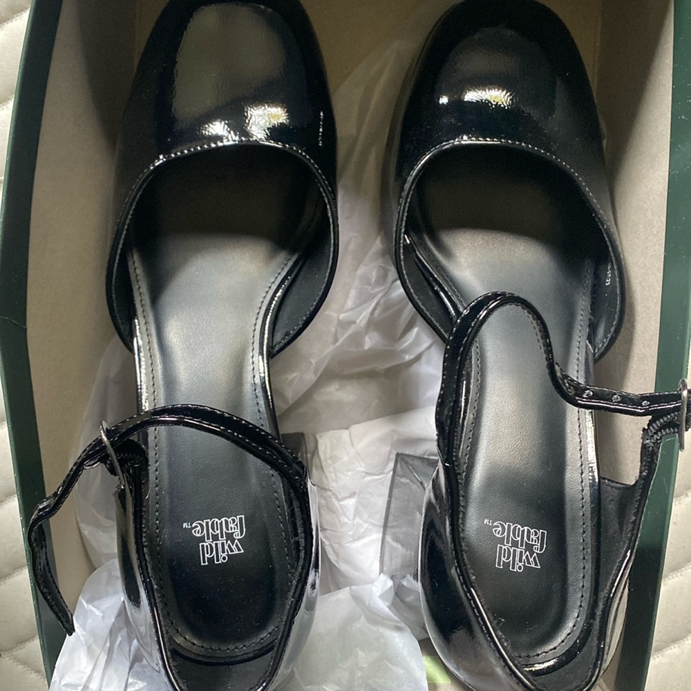 Black Darcy heels